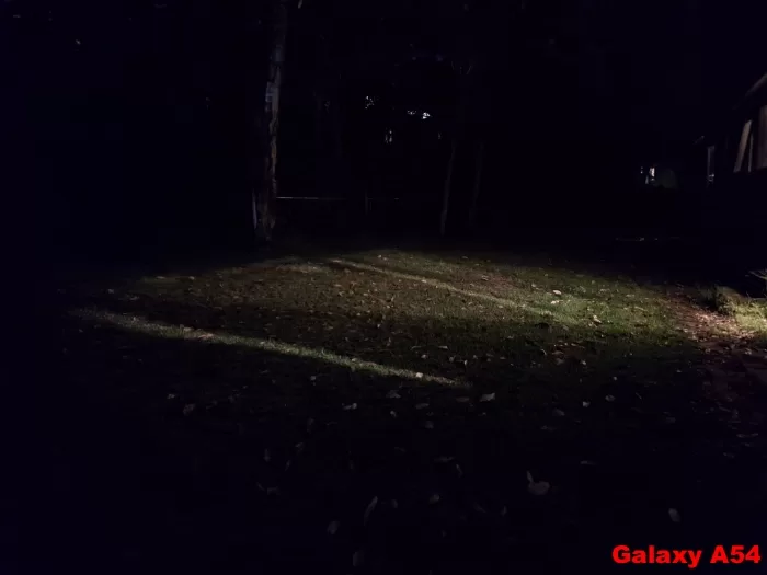 Galaxy A54 Yard Shot