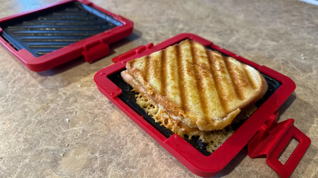 Laser Microwave Toastie Maker (Photo: Alex Kidman)